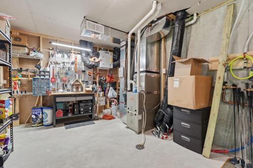 642 Alaska Place S, Cambridge, MN 55008