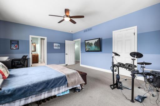 3396 Kings Point Road, Excelsior, MN 55331