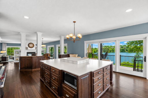 3396 Kings Point Road, Excelsior, MN 55331