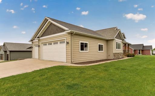 502 Northern Hills Trail, Saint Charles, MN 55972