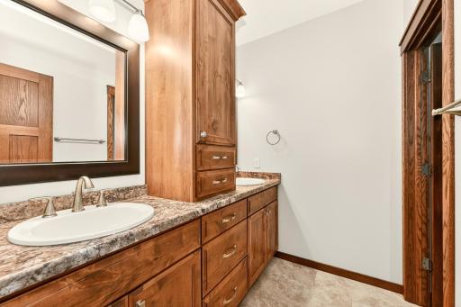 502 Northern Hills Trail, Saint Charles, MN 55972