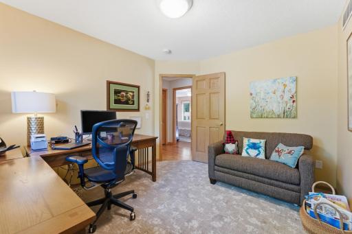 1646 Mayfield Heights Road, Saint Paul, MN 55118