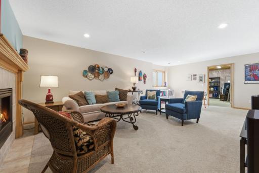 1646 Mayfield Heights Road, Saint Paul, MN 55118