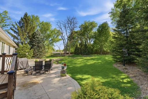 1646 Mayfield Heights Road, Saint Paul, MN 55118