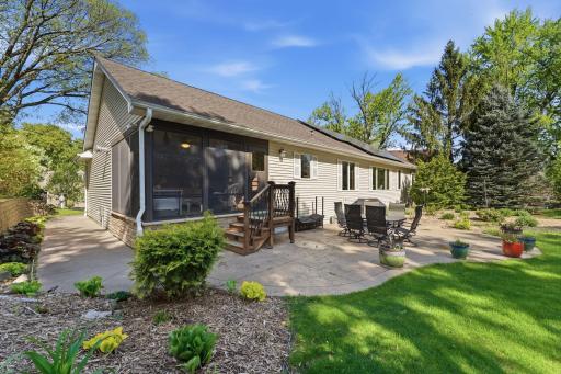 1646 Mayfield Heights Road, Saint Paul, MN 55118