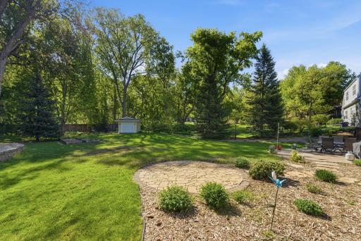 1646 Mayfield Heights Road, Saint Paul, MN 55118