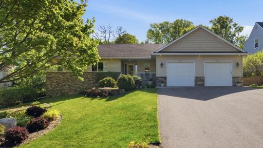 1646 Mayfield Heights Road, Saint Paul, MN 55118