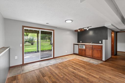 11501 Red Fox Drive, Osseo, MN 55369
