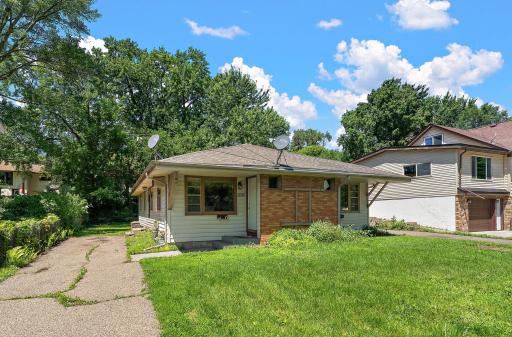 4030 Cleveland Street NE, Columbia Heights, MN 55421