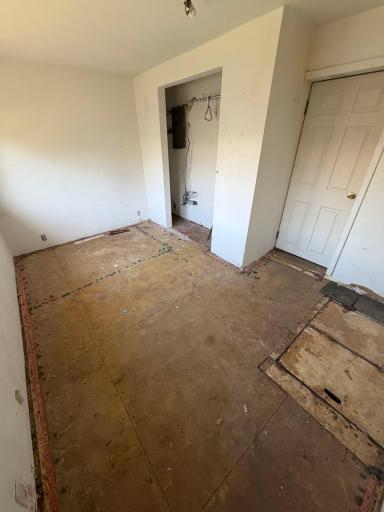 321 Rice Street S, Kasota, MN 56050