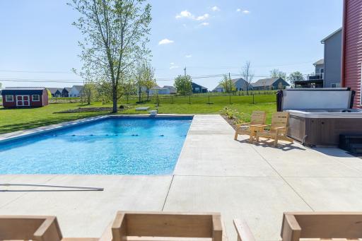 19560 Sunrise Court, Rogers, MN 55374