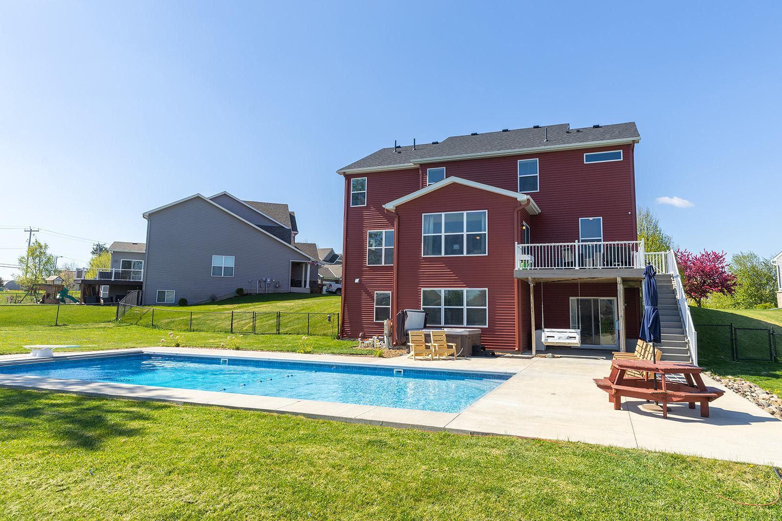 Access the yard from the main level deck or the walkout.