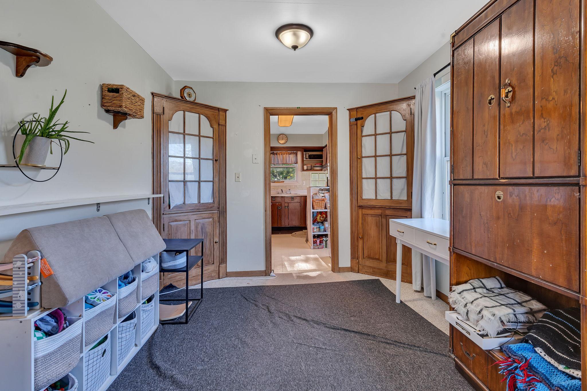 509- Dining Room