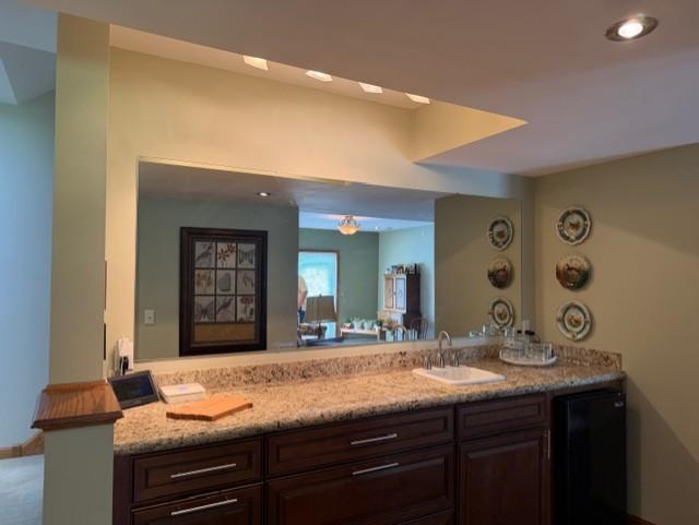 Built in wet bar
