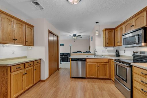 516 Graceview Loop, Saint Joseph, MN 56374