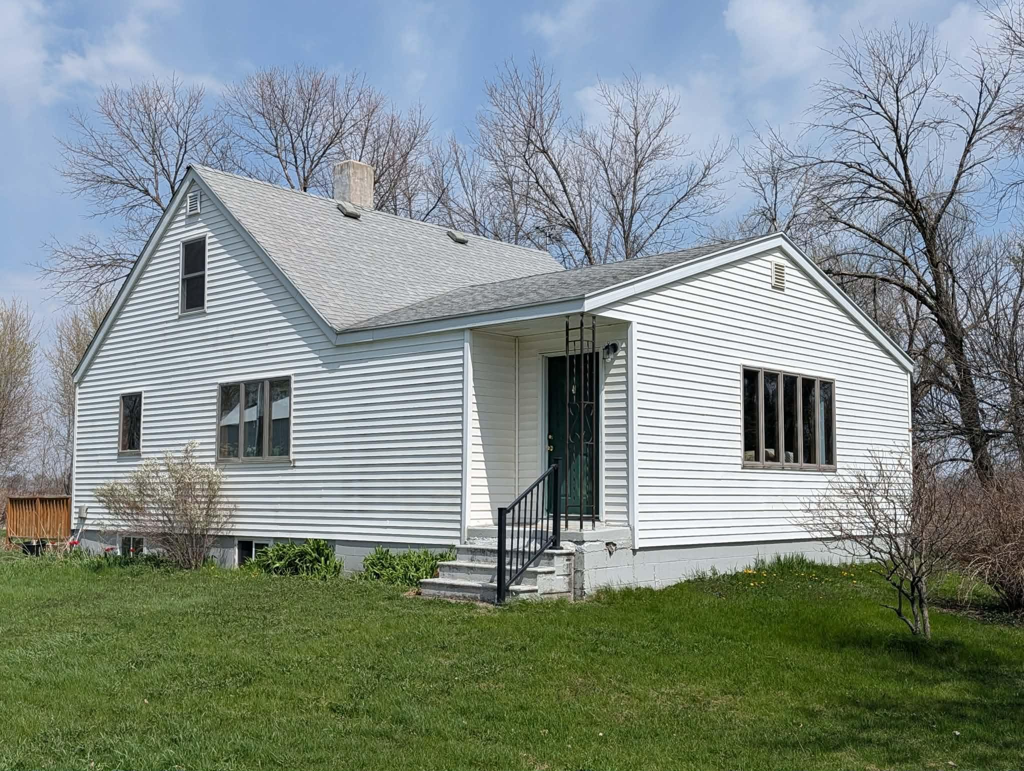 87656 STATE LINE RD, GLENVILLE, MN