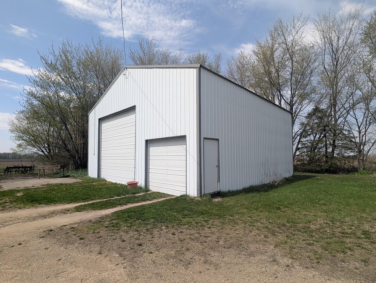 POLE SHED 36X36