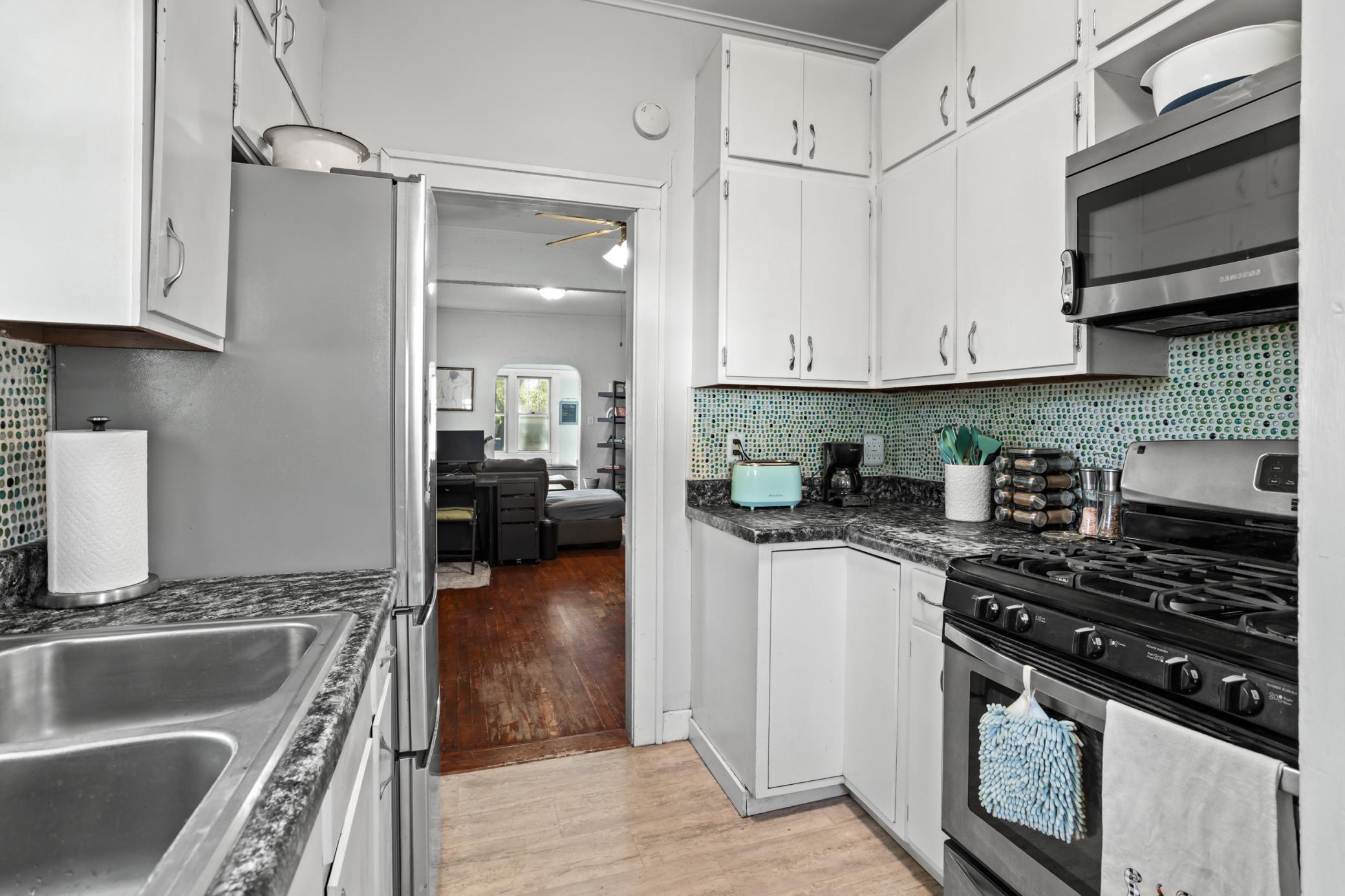 Kitchen 2