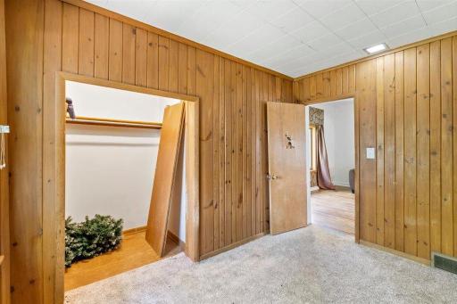 323 4th Street SE, Staples, MN 56479