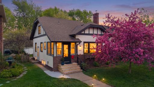 4741 Ewing Avenue S, Minneapolis, MN 55410