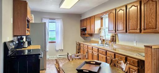 913 E Elm Street, Redwood Falls, MN 56283