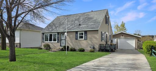 913 E Elm Street, Redwood Falls, MN 56283