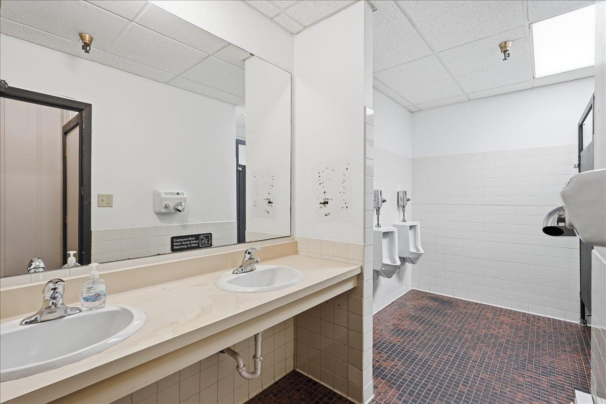 Bathroom 2