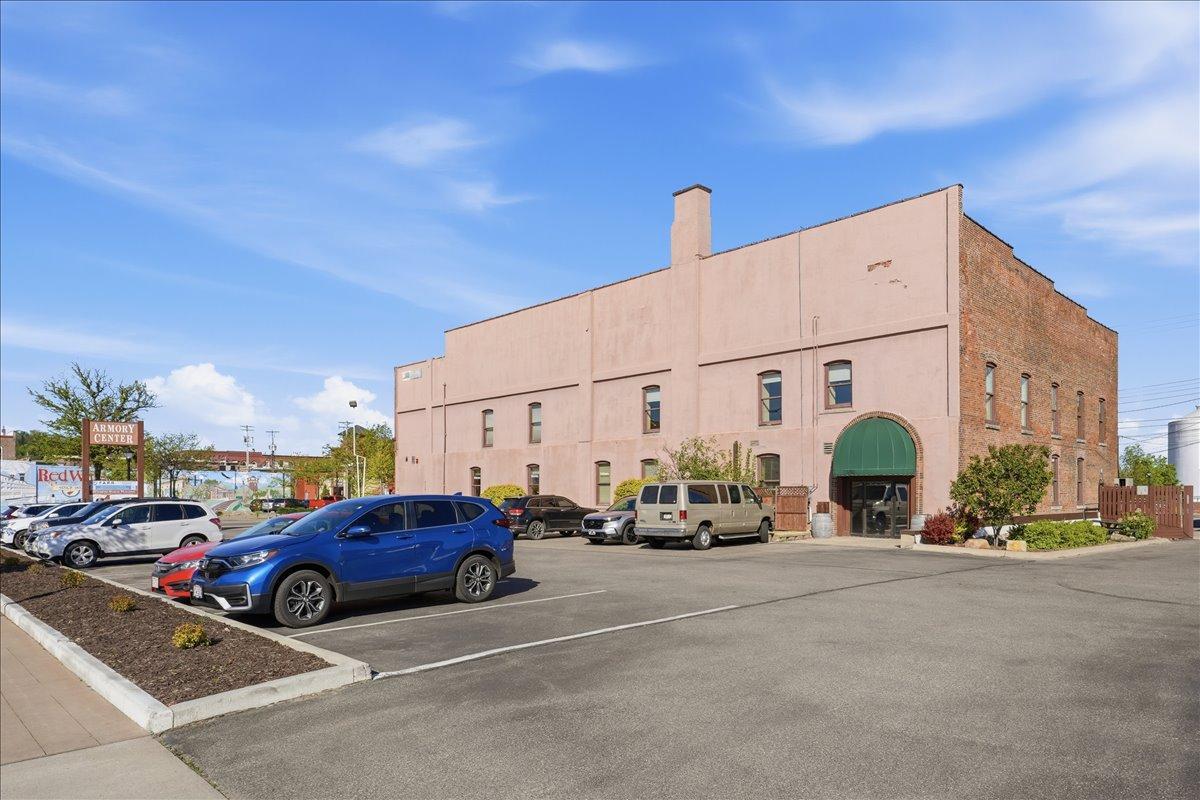 Parking Lot