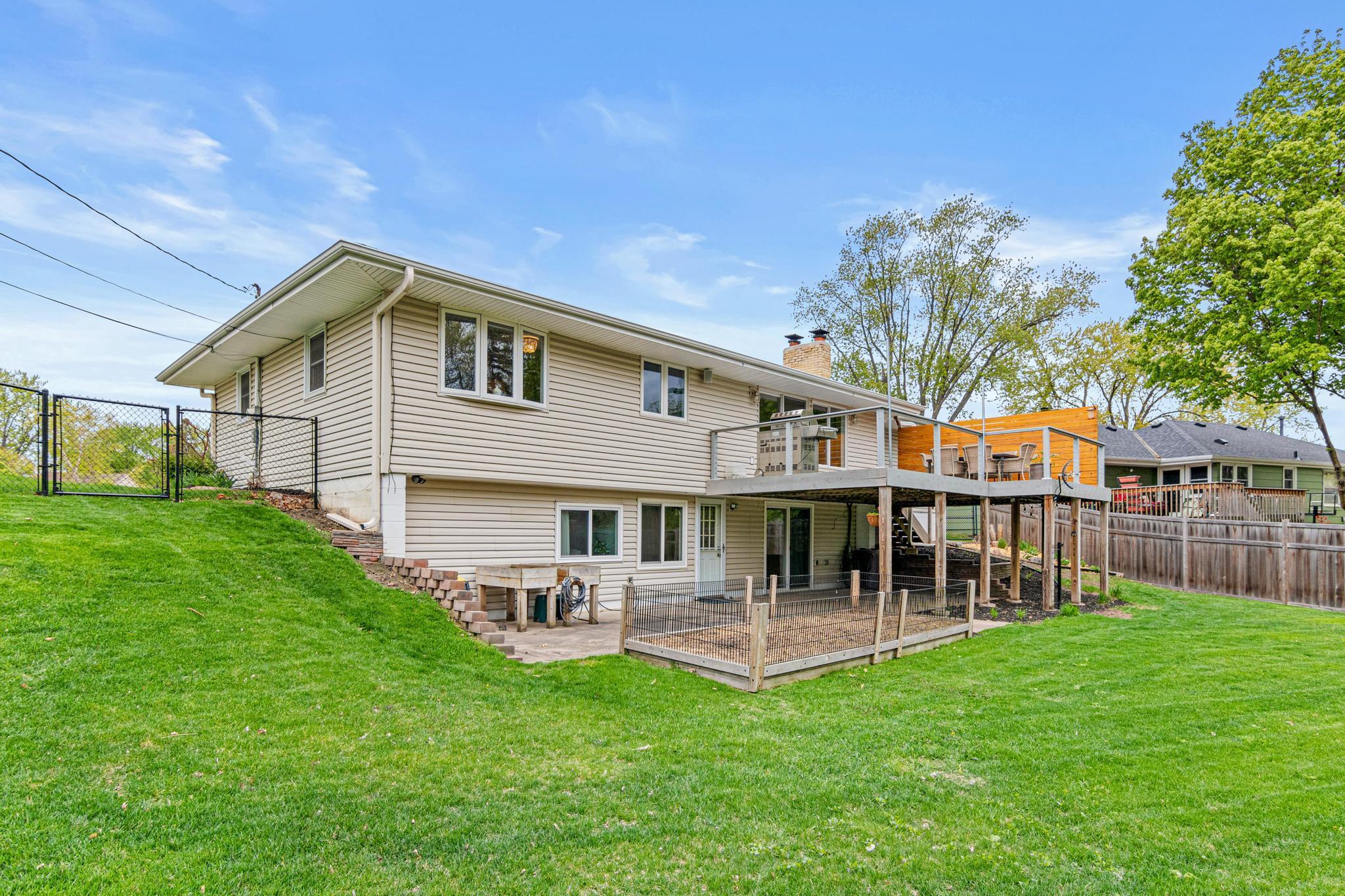 9055 Johnson Ave S, Minneapolis, MN-24.jpg