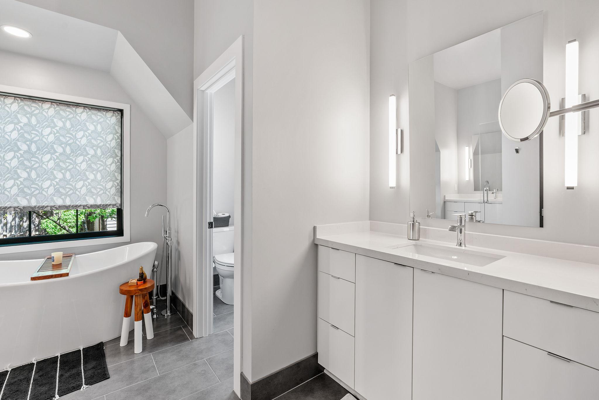 Primary ensuite