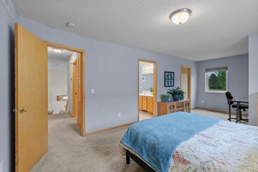 17620 69th Place N, Maple Grove, MN 55311