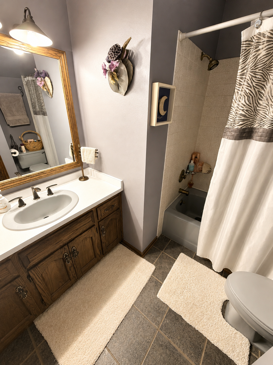 Bathroom 2.png
