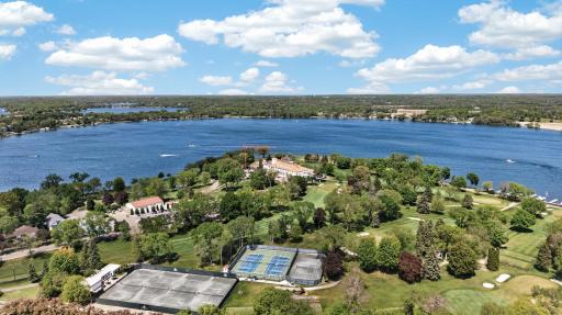 3114 Brooks Lane, Wayzata, MN 55391