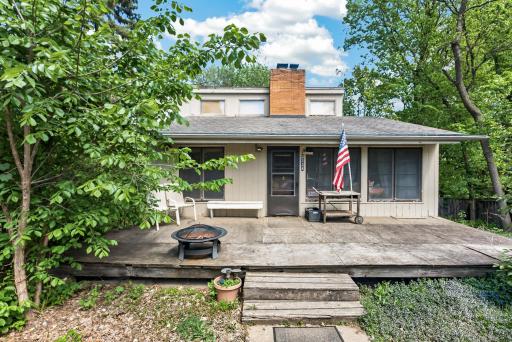 3114 Brooks Lane, Wayzata, MN 55391