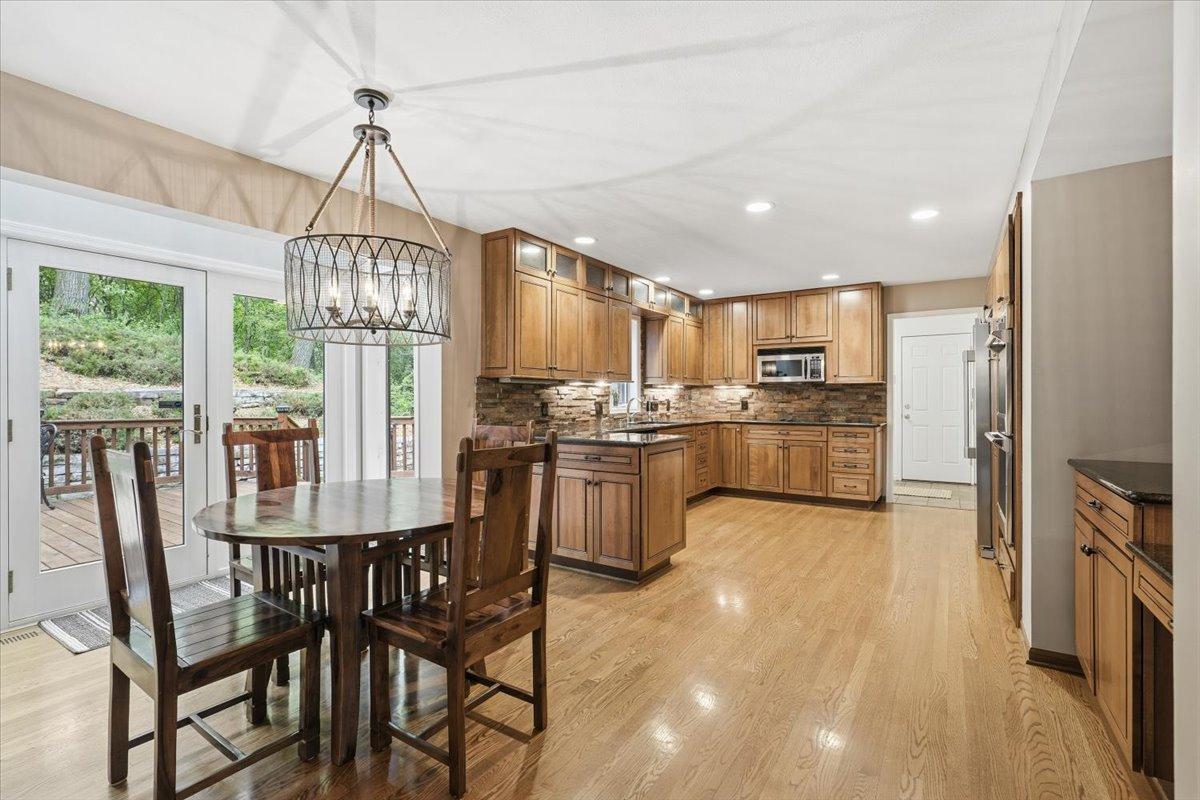 Breakfast Nook