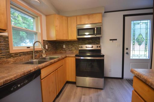 7908 Oday Avenue NE, Elk River, MN 55330