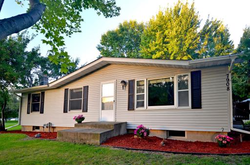 7908 Oday Avenue NE, Elk River, MN 55330