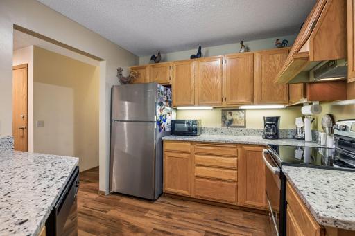Newer Appliances Throughout