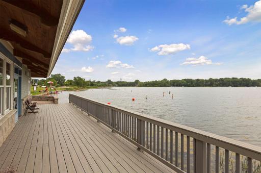 Parkers Lake Deck Area