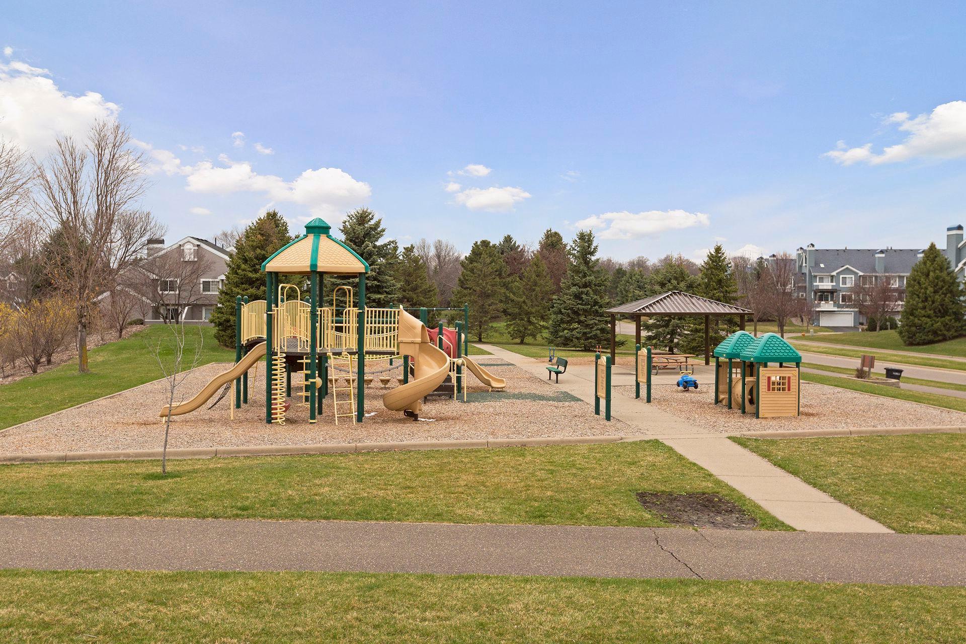 Shenandoah Park Playground
