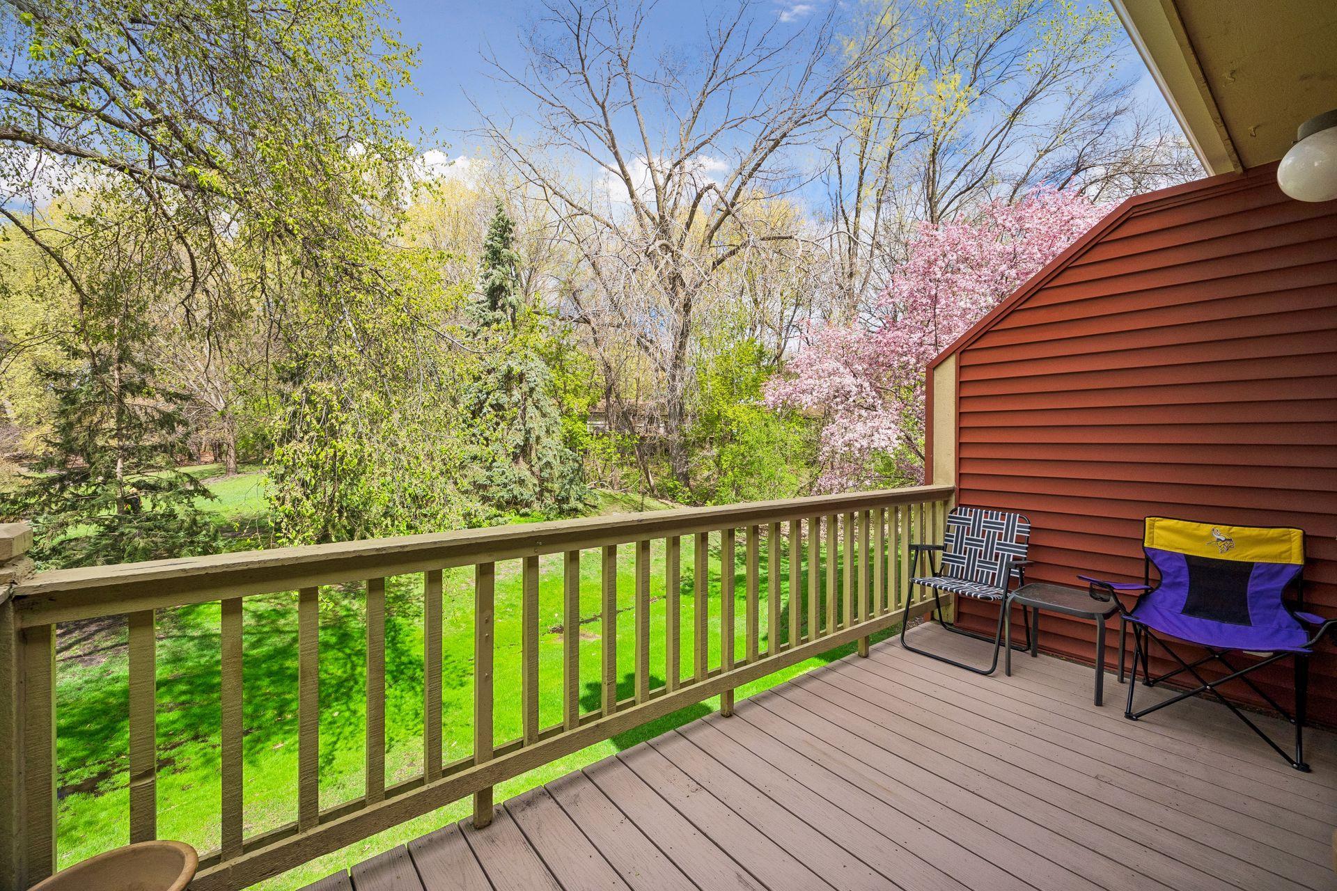 Deck View