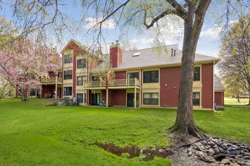 Building with Beautiful Landscaping