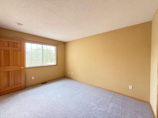 1842 111th Avenue NE, Minneapolis, MN 55449