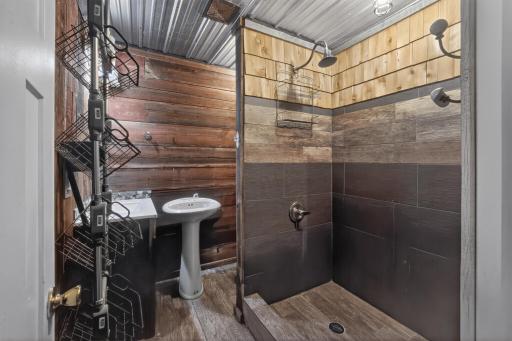 3531 State Highway 23, Askov, MN 55704