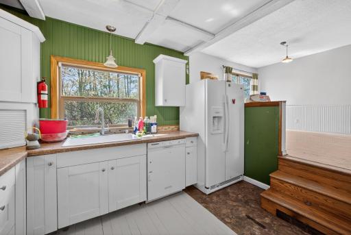 3531 State Highway 23, Askov, MN 55704