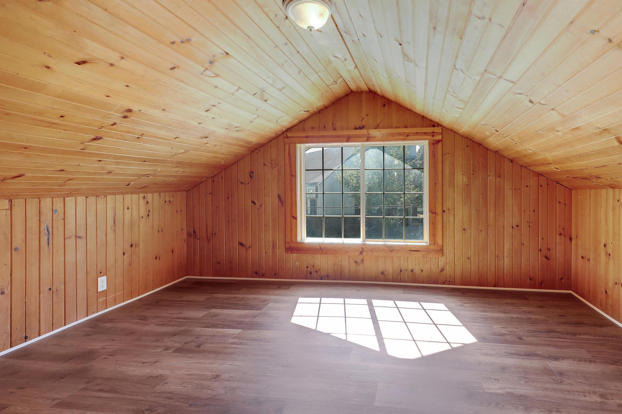 Upper Level Loft.jpg