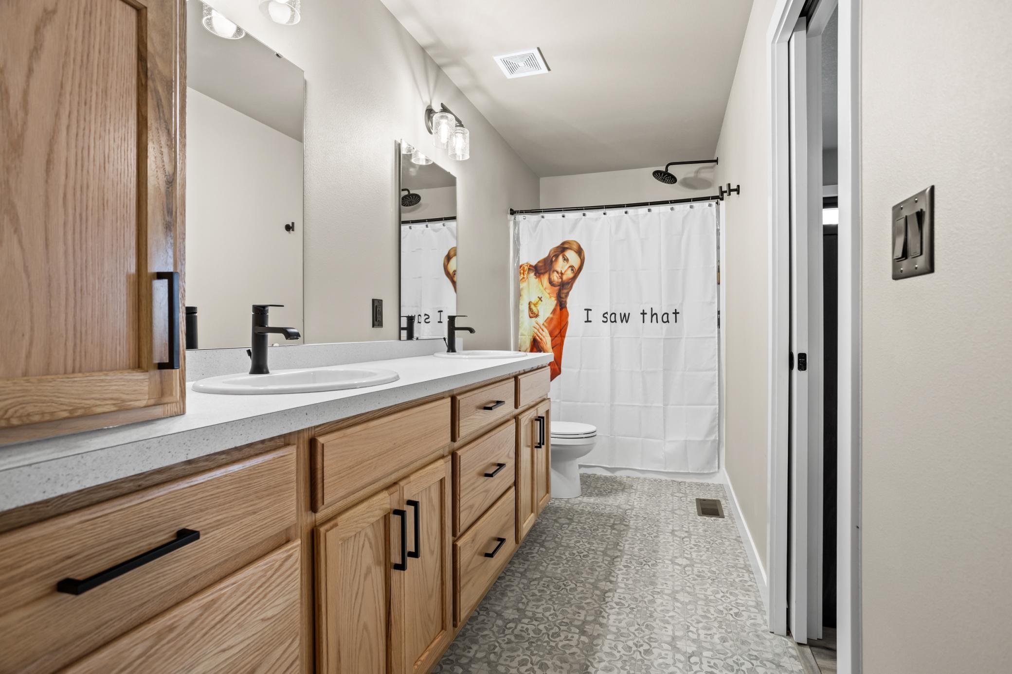 private primary bath