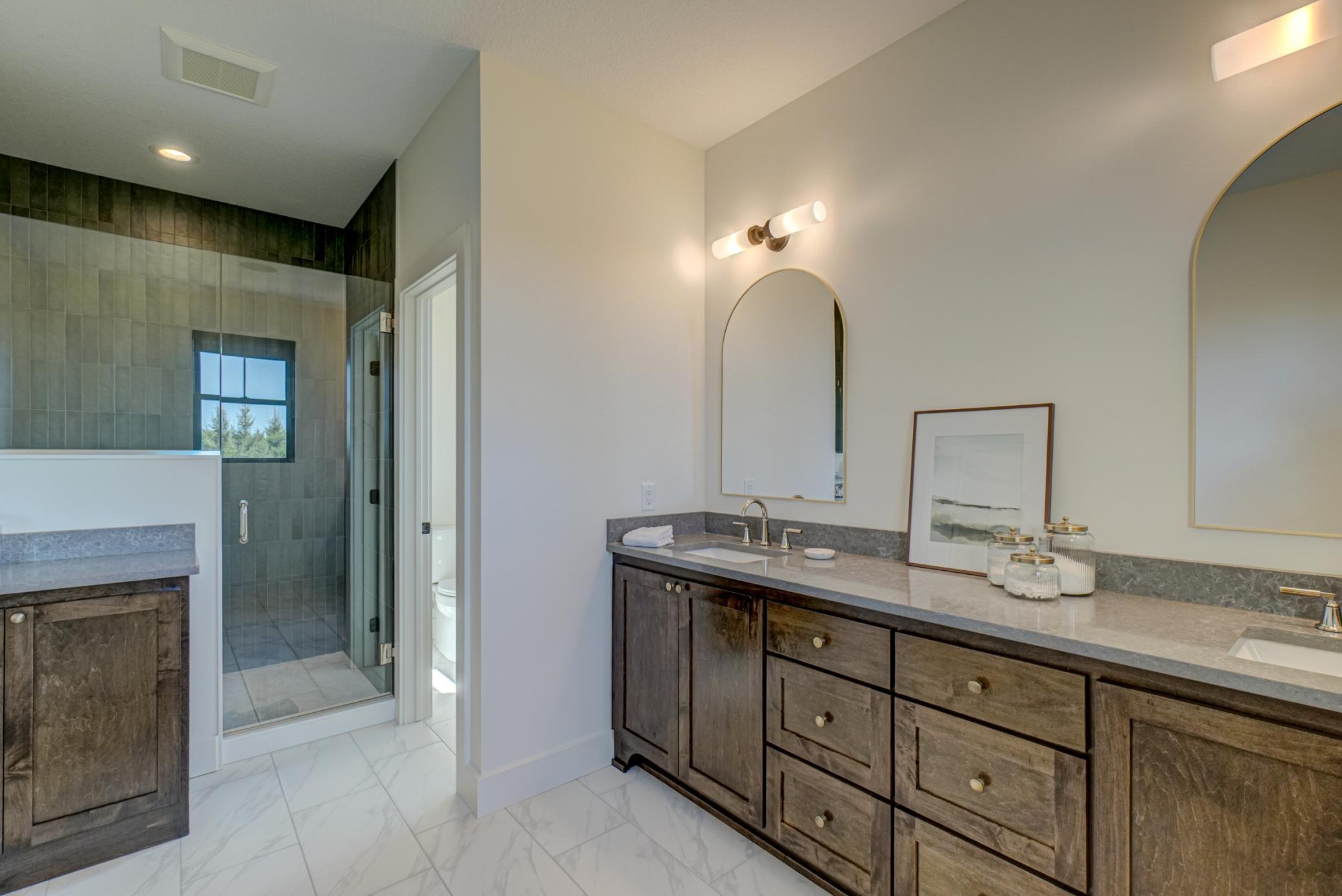 908 Gavin Pass-69.jpg