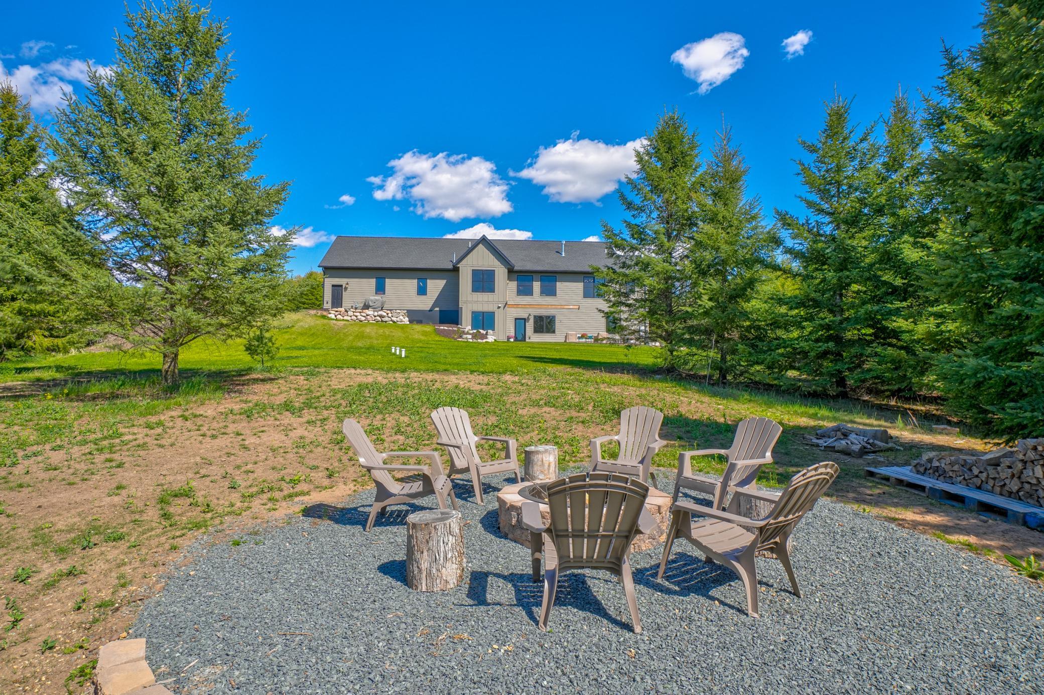 908 Gavin Pass-109.jpg