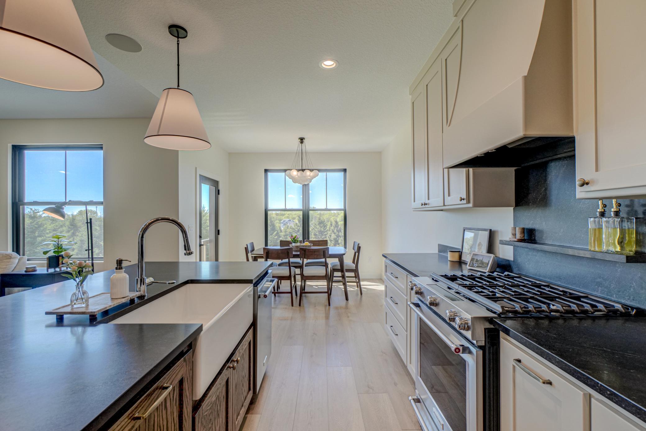 908 Gavin Pass-47.jpg